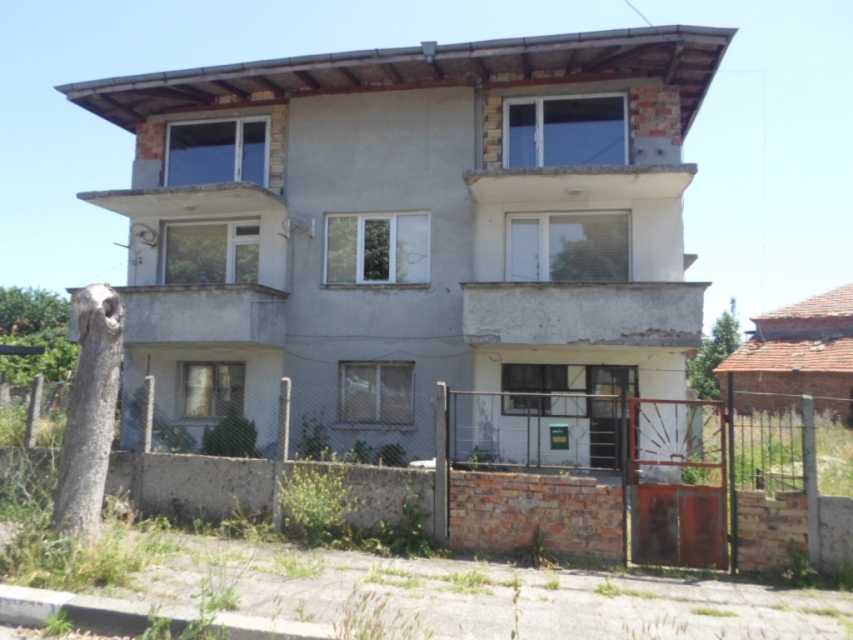Къща в Рудник