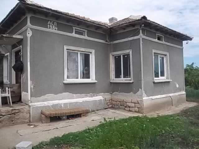 Къща в Пчеларово