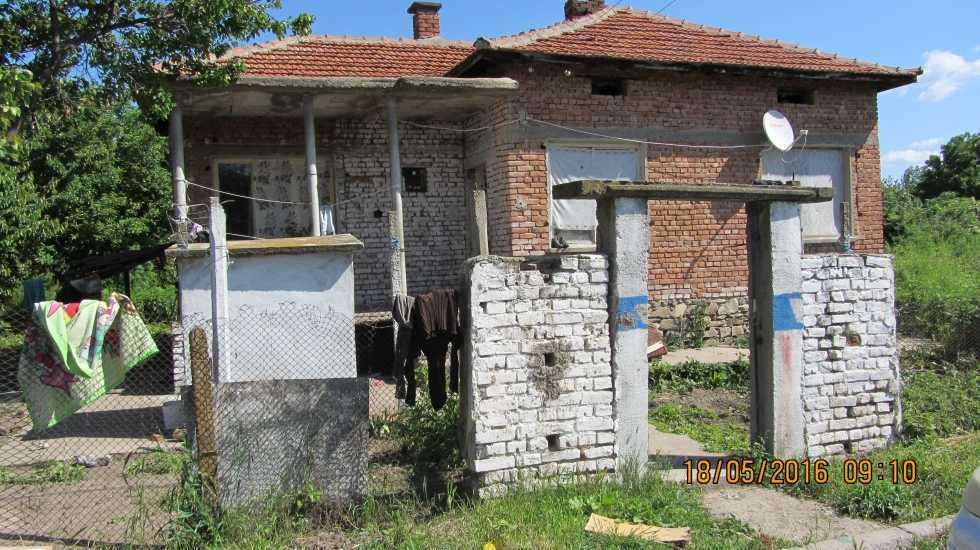 Къща в Караново
