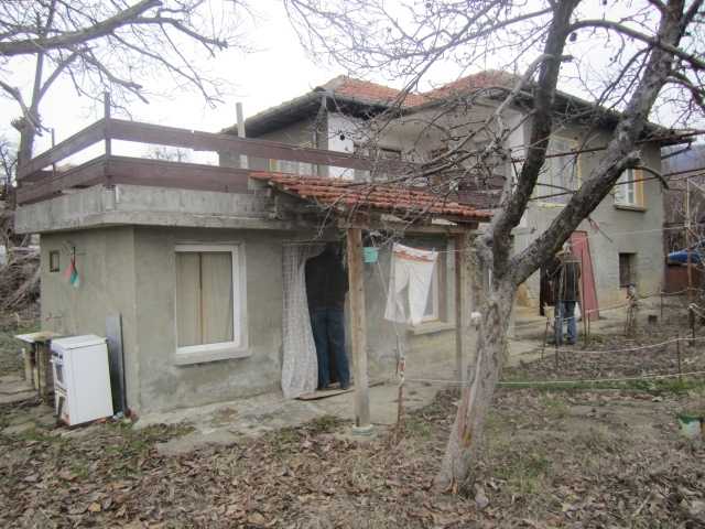 Къща в Дамяново