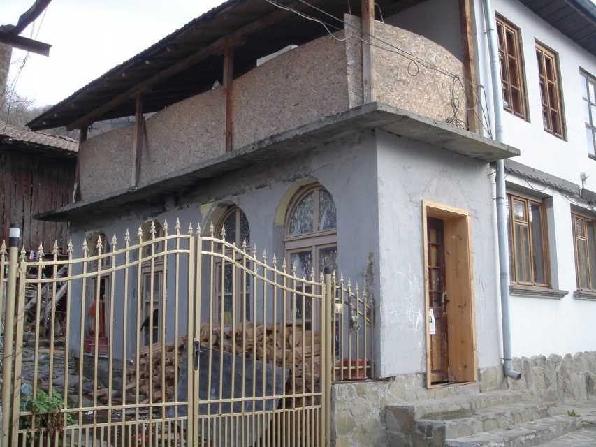 Къща в Орешак