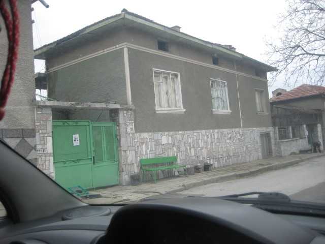 Къща в Дебръщица