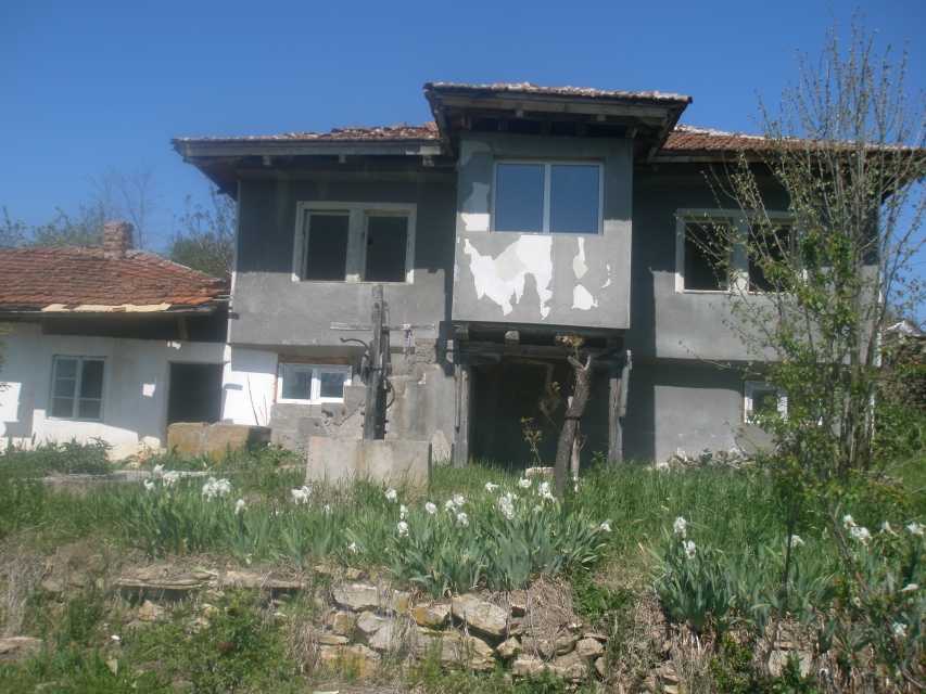 Къща в Дряновец