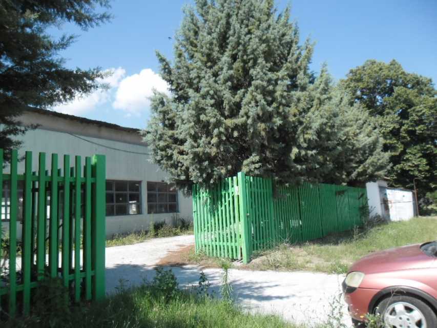 Производствен имот в Калугерово