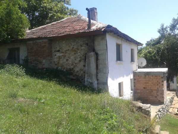 Къща в Груево