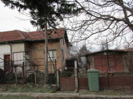 Къща в Дунавци