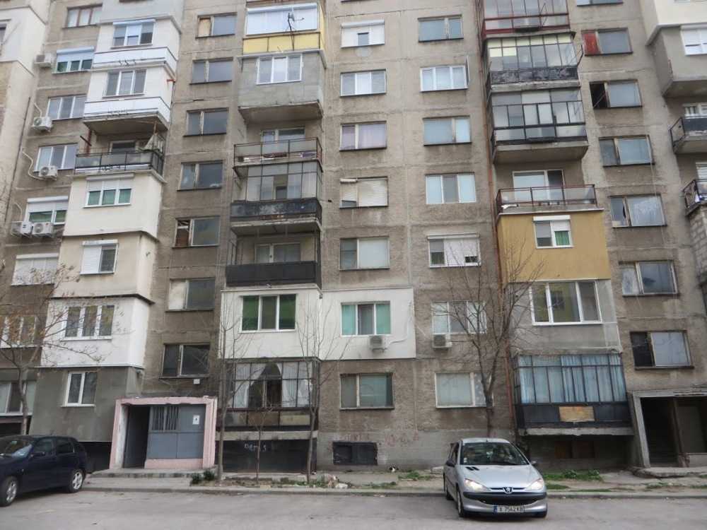 Тристаен апартамент в гр. Хасково