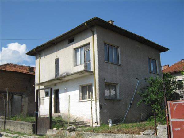 Къща в гр. Белово