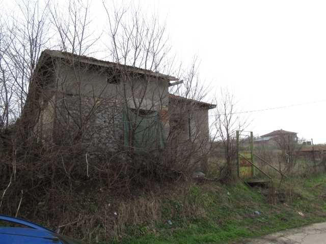 Жилищна сграда в Черногорово
