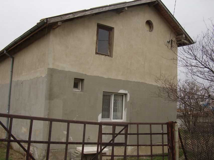 Къща в Калояново
