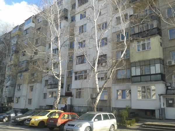 Тристаен апартамент в КЪРДЖАЛИ