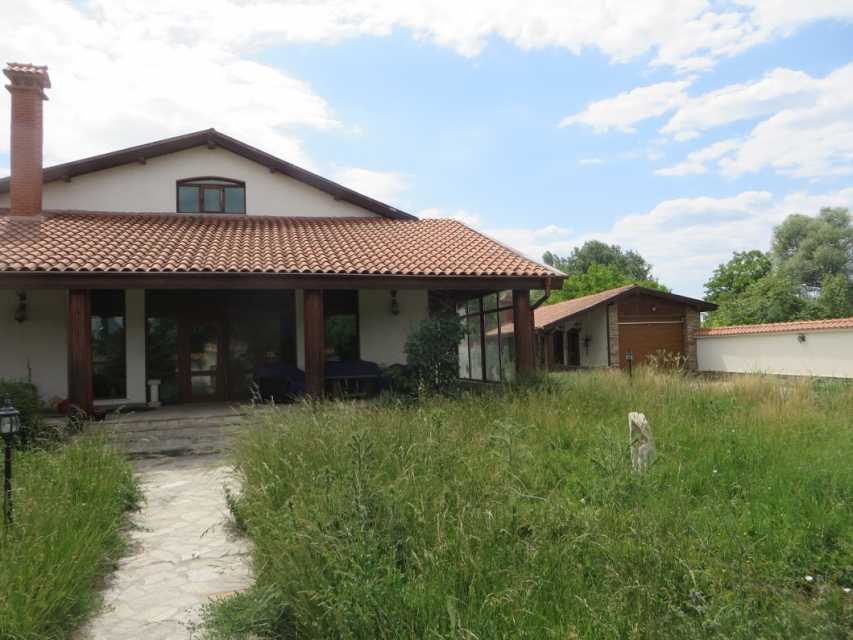 Къща в Орлово