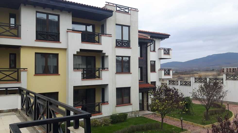 Двустаен апартамент в Черноморец