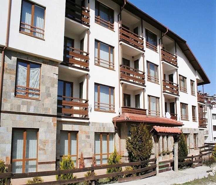 Тристаен апартамент в Банско