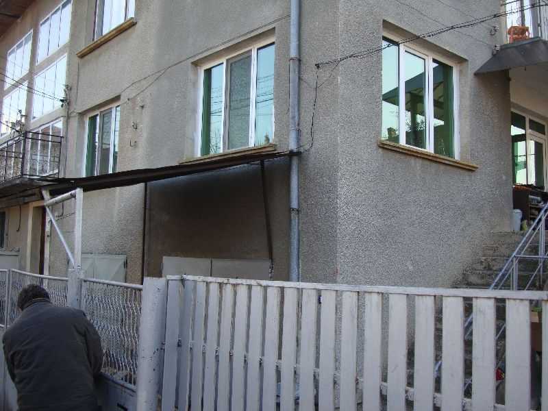 Етаж от къща в БОТЕВГРАД