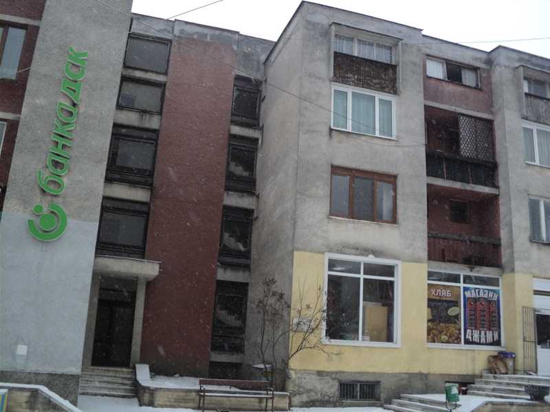 Двустаен апартамент в Белица