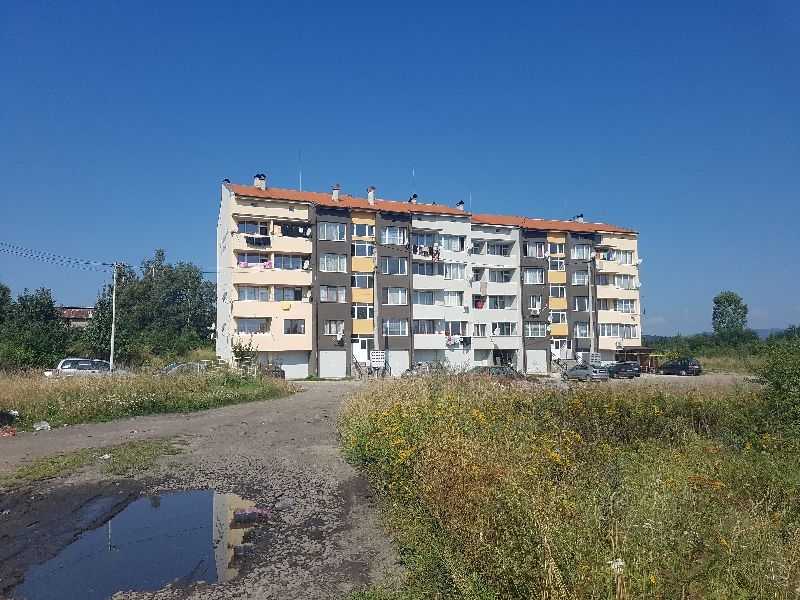 Двустаен апартамент в САМОКОВ
