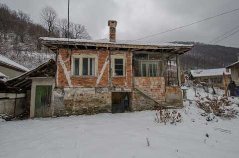 Къща в Чарково