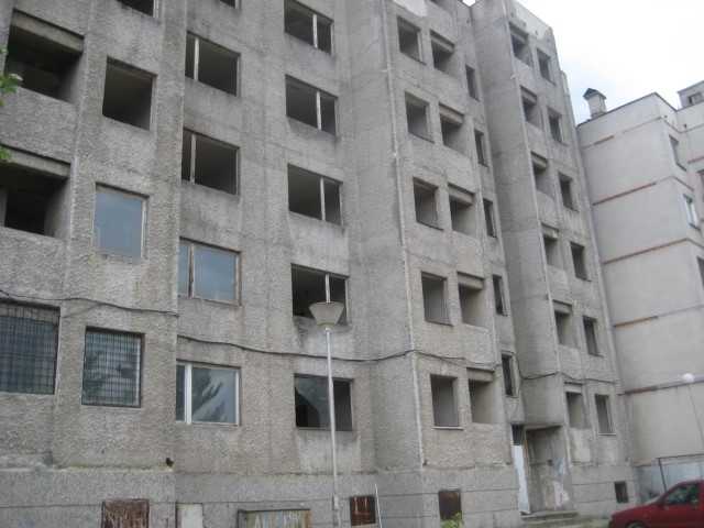 Тристаен апартамент Белово