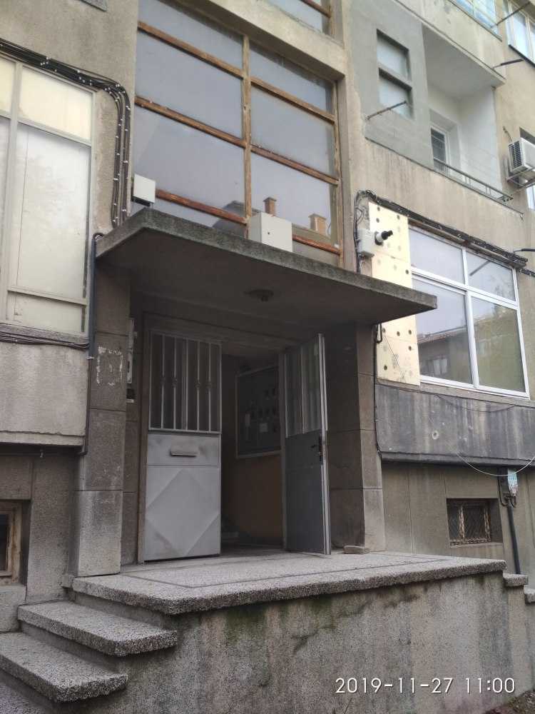 Тристаен апартамент в гр. Асеновград