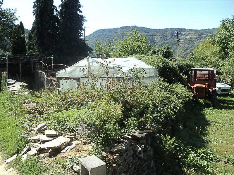 Земеделски имот в с. Ковачевица