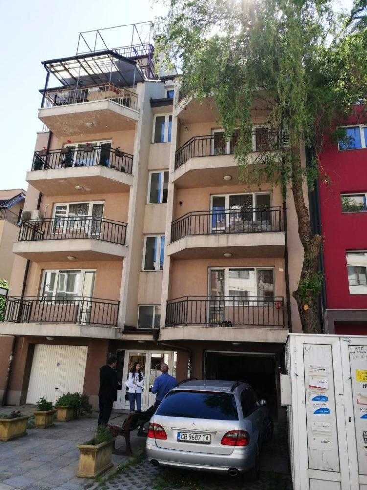 Многостаен апартамент в гр. София