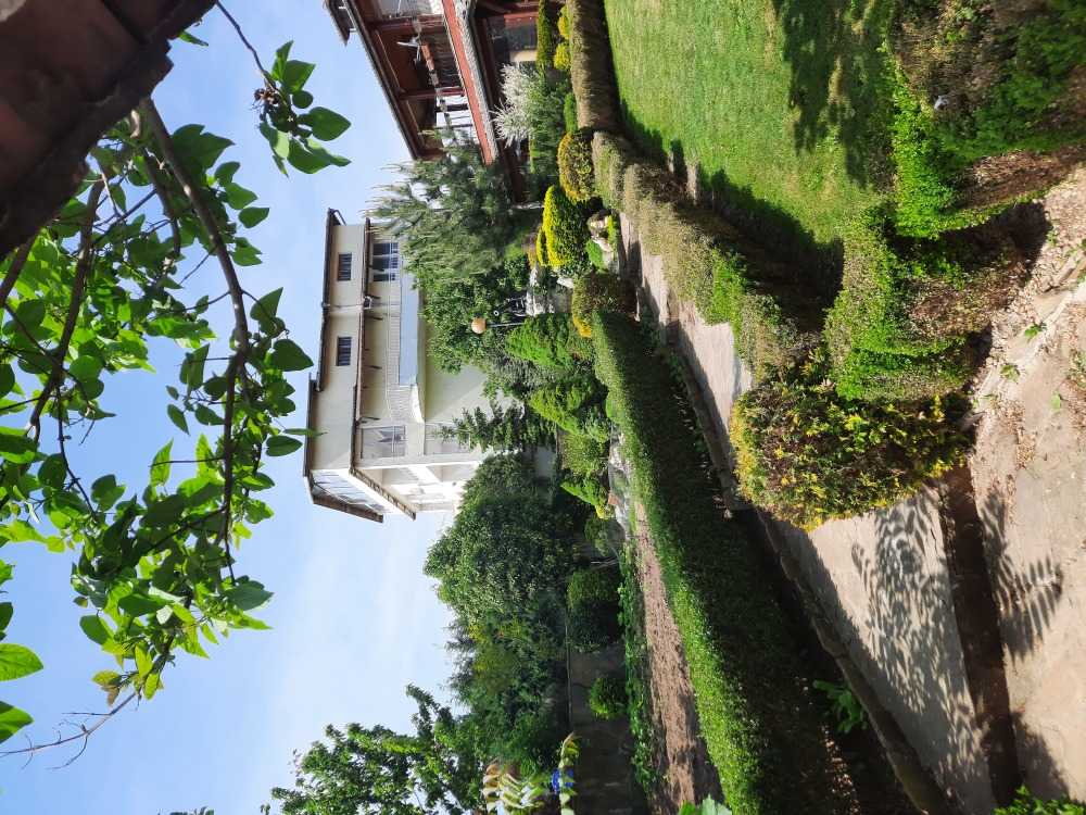 Къща с парцел Варна