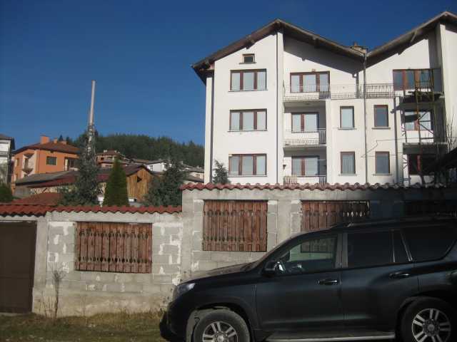 Парцел с къща Доспат