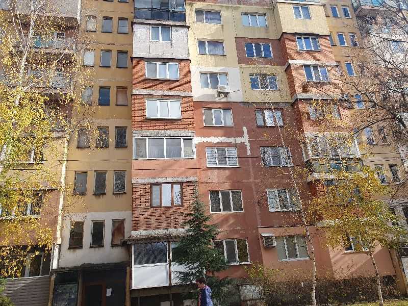 Двустаен апартамент в гр. Златица