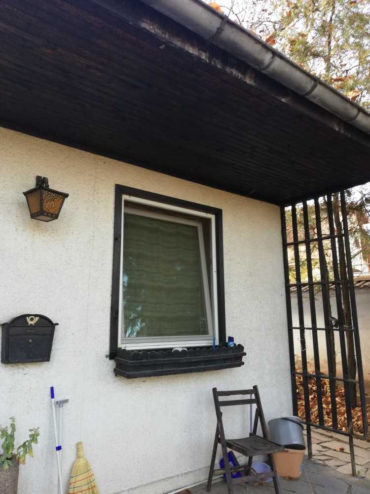 Парцел с къща София