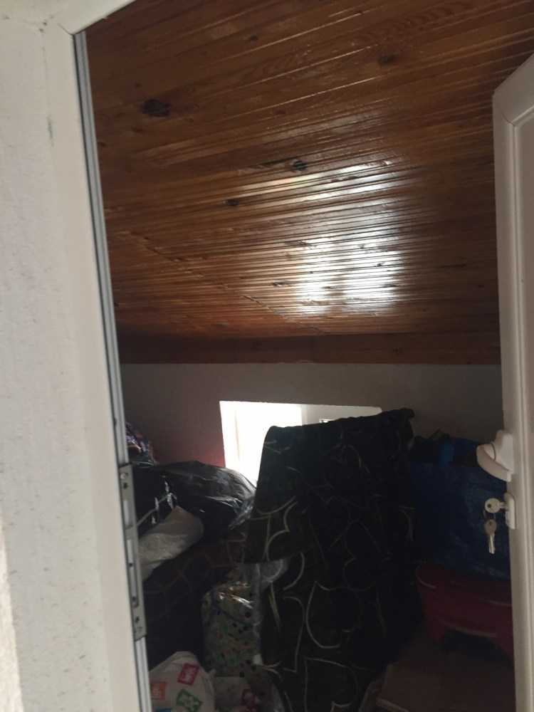 Парцел с къща Владо Тричков