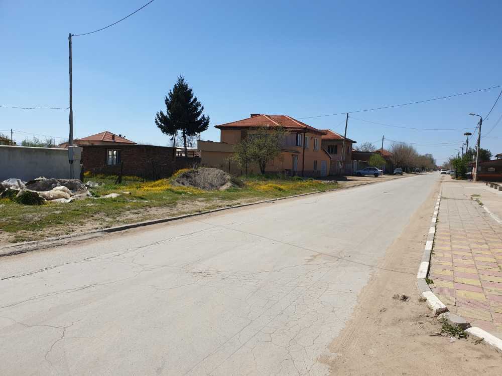 Парцел с къща Чалъкови