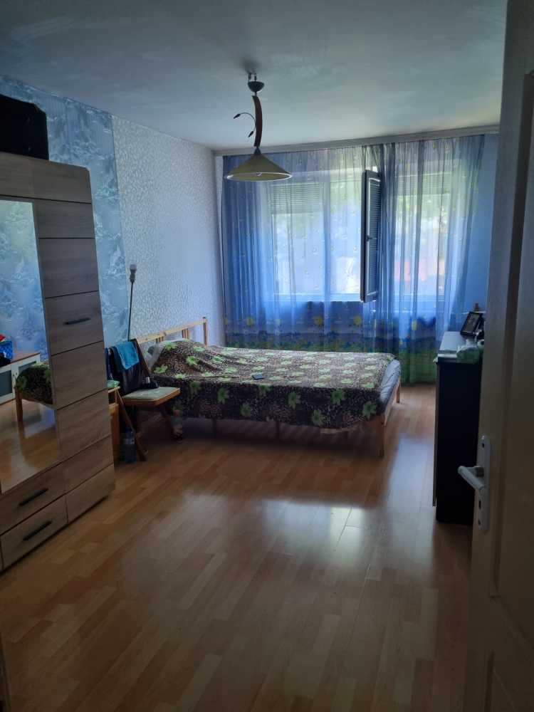 Двустаен апартамент София