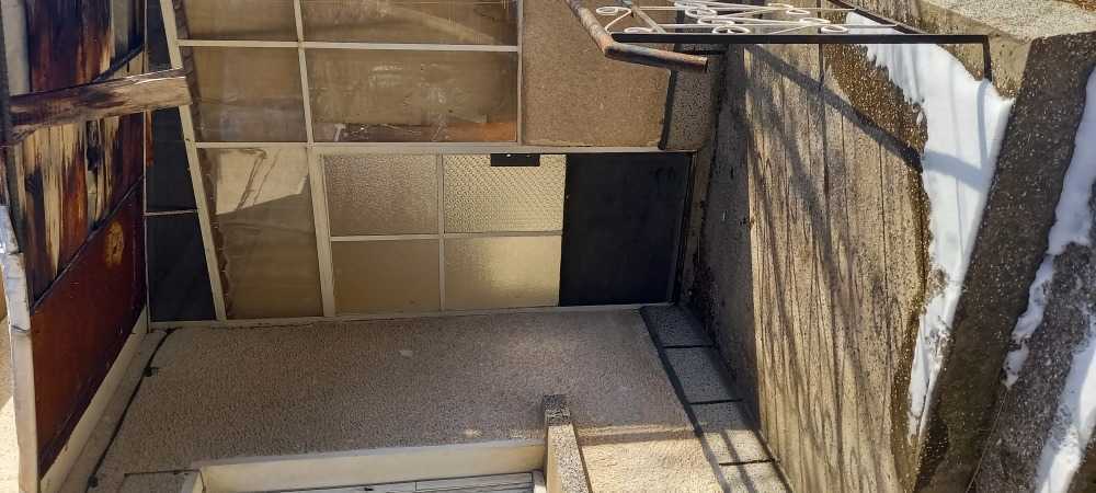 Парцел с къща Иваняне