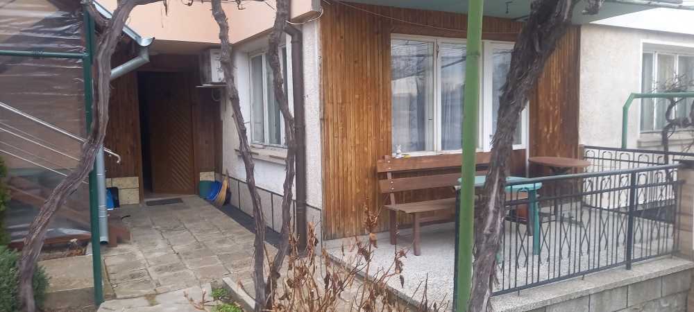 Етаж от къща Бистрица