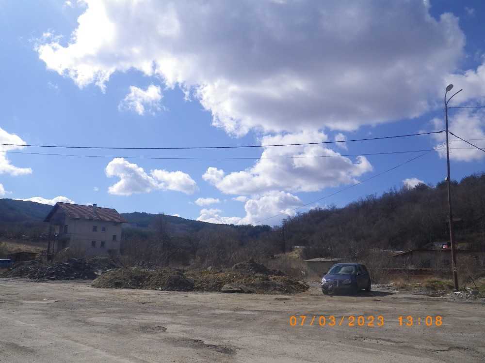 Парцел Владая