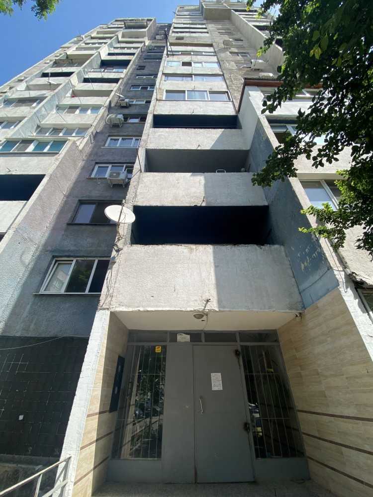 Тристаен апартамент София