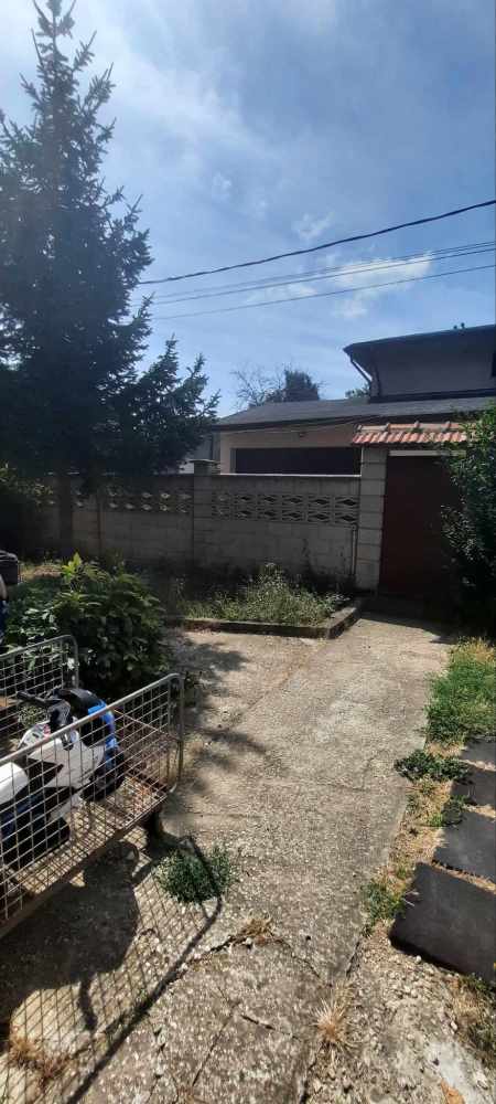 Къща с парцел Варна