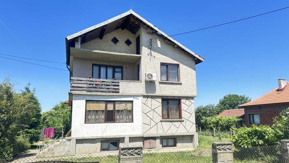 Етаж от къща Завет