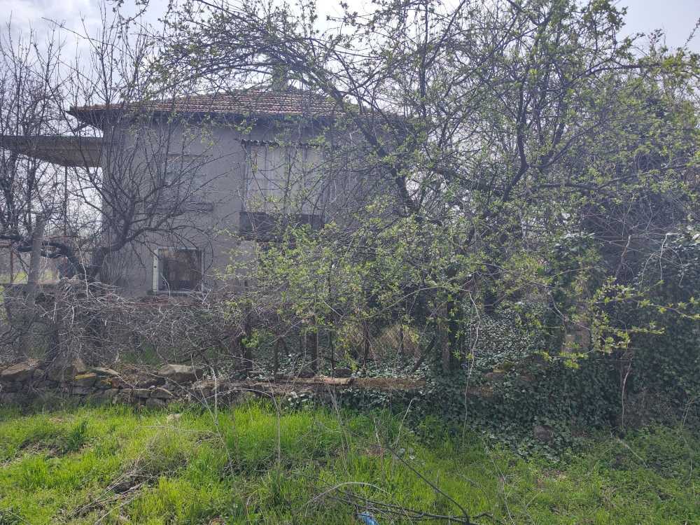 Етаж от къща Драгомир