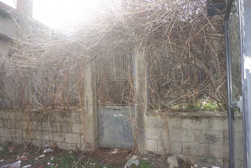 Парцел с къща Горна Оряховица