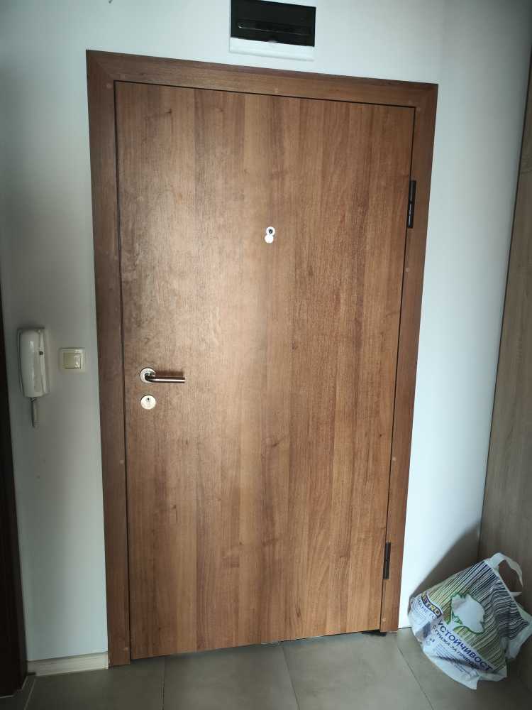 Тристаен апартамент Пловдив