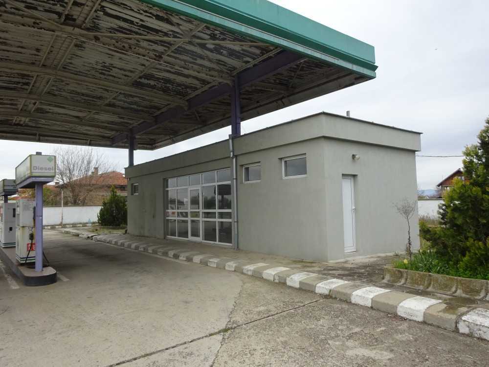 Бензиностанция Сърнево