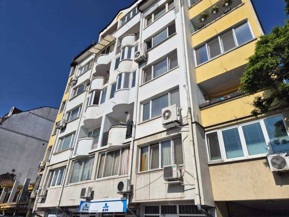 Двустаен апартамент София