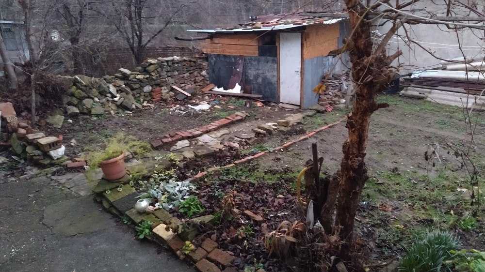 Тристаен апартамент Велико Търново