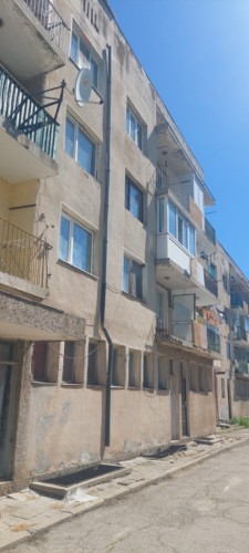 Двустаен апартамент Летница