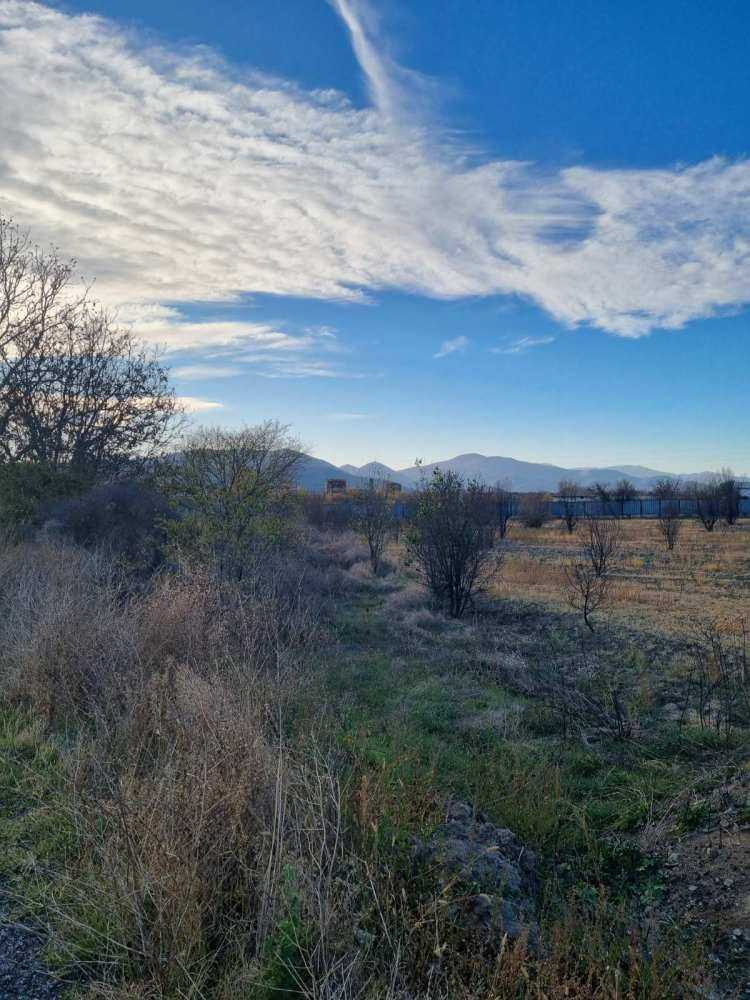 Земеделска земя Баня