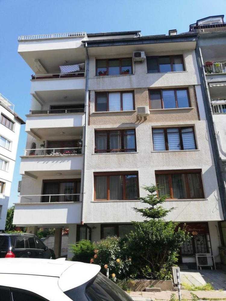 Двустаен апартамент София