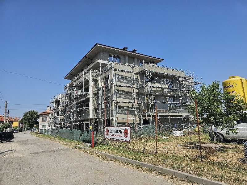 Едностаен апартамент Елин Пелин