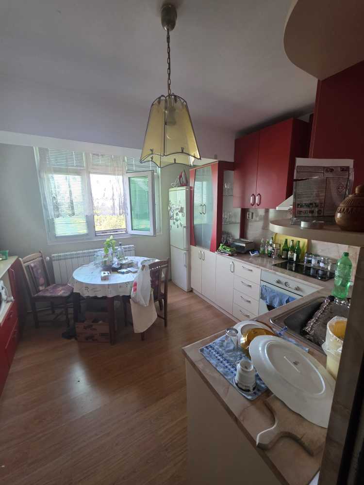 Тристаен апартамент Русе